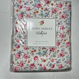 Laura Ashley Laurel New Tab Top Valance